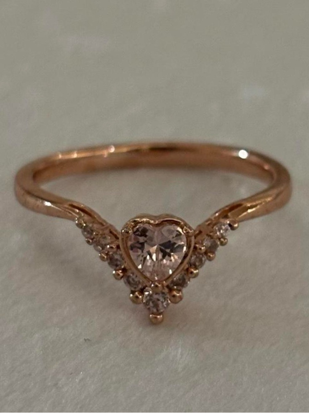 925 Sterling Silver Rose Gold Tone Pointed Band Pink Heart Gem Ring Size 7